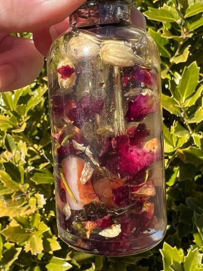 Lilith Ritual Oil | Body Perfume Witchcraft Pagan Witch Herbal Intention Dark Moon Goddess Temptress Spell Altar Devotee Invocation Offering